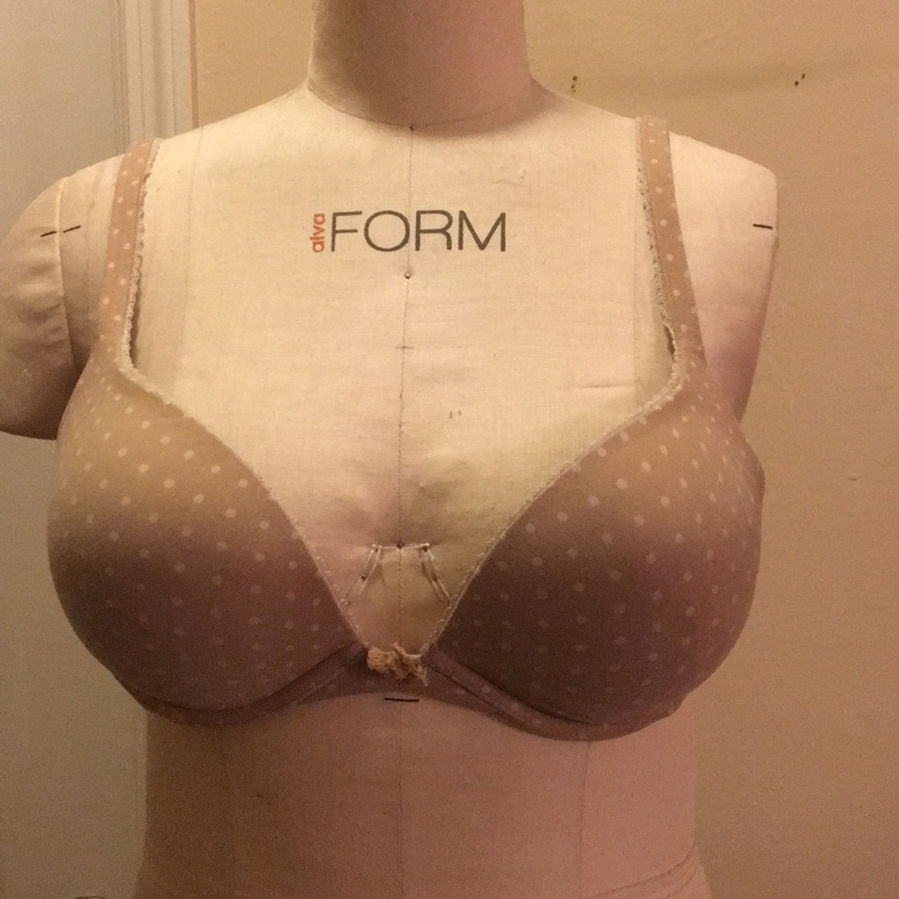 Victoria’s Secret bra size 38c